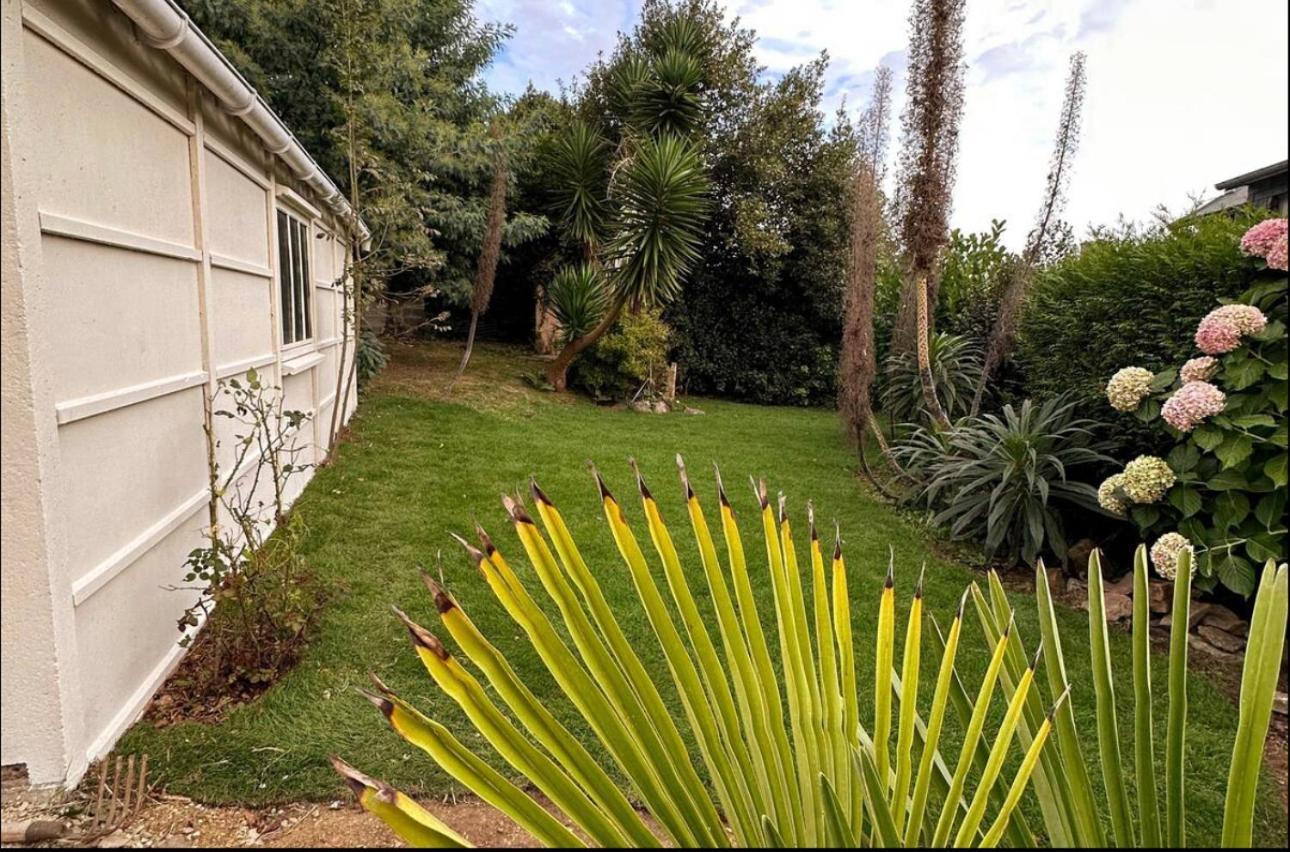 Rainbow Houses Perros-Guirec Exterior photo
